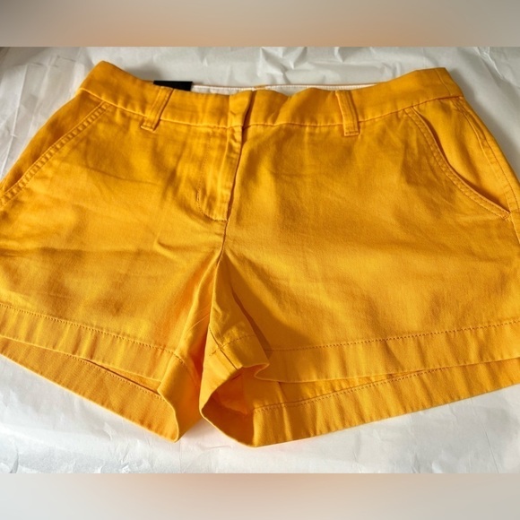 J. Crew women’s classic chino 3.5” Re-Imagined, inspired by the people & planet. - Picture 3 of 5